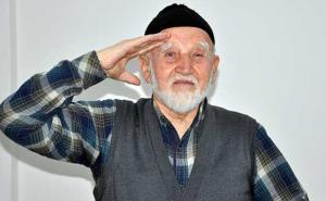 FOTO: Dedi od 79 godina i dalje stižu pozivi za služenje vojnog roka