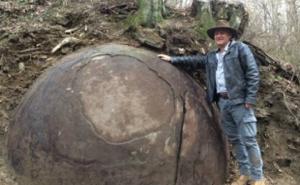 Kamena kugla u blizini Zavidovića najveća u Evropi? (VIDEO)
