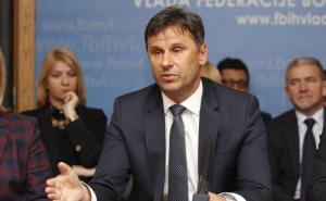 Fadil Novalić: Ozbiljno smo shvatili problem nezaposlenosti mladih (FOTO)