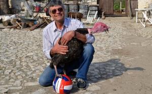 Turska: Uzgojena ćurka koja igra fudbal (FOTO)