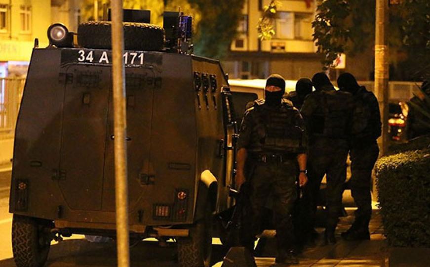 Turska - Tri osobe ranjene u eksploziji bombe u Istanbulu