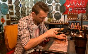 Mladi Mostarac oživljava zanat kujundžije (FOTO)