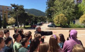 Bravo, Mostar: Učenici islamske vjeronauke u Franjevačkoj i Sabornoj crkvi (FOTO)