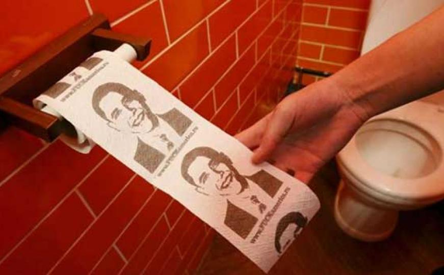Samo u Rusiji: Kafić posvećen Vladimiru Putinu, Obama na toalet papiru (FOTO+VIDEO)