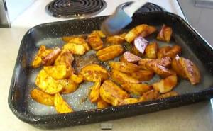 Hrskavi krompir za nekoliko minuta (VIDEO)