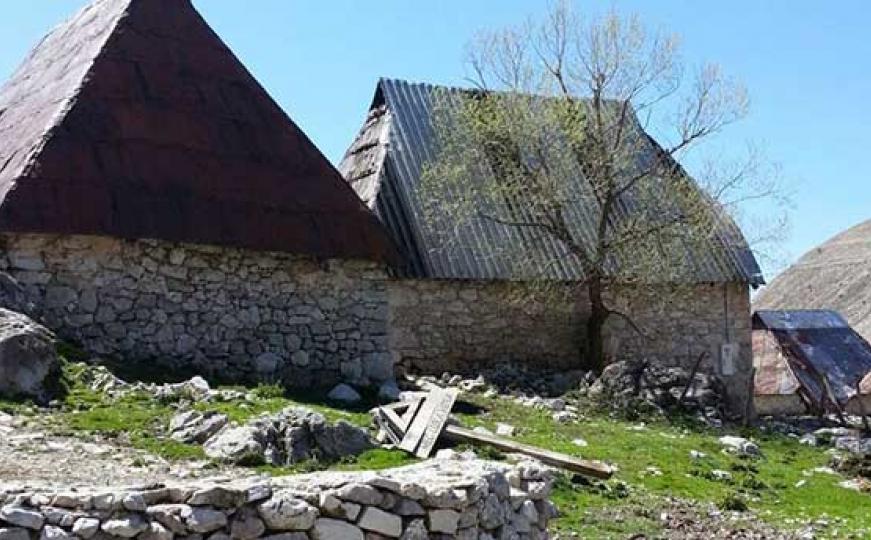 Posljednje autentično bosansko selo: Stanovnici Lukomira vraćaju se svojim kućama (FOTO)