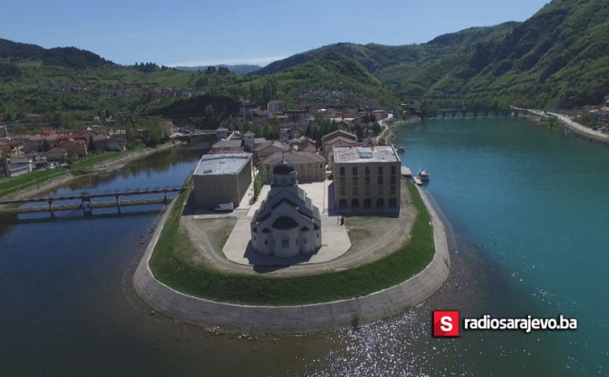 Znate li kako izgleda Andrićgrad? Pogledajte snimke iz zraka (FOTO+VIDEO)