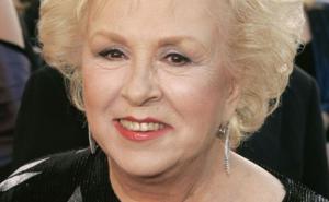 Preminula legendarna Marie iz serije 'Svi vole Raymonda'