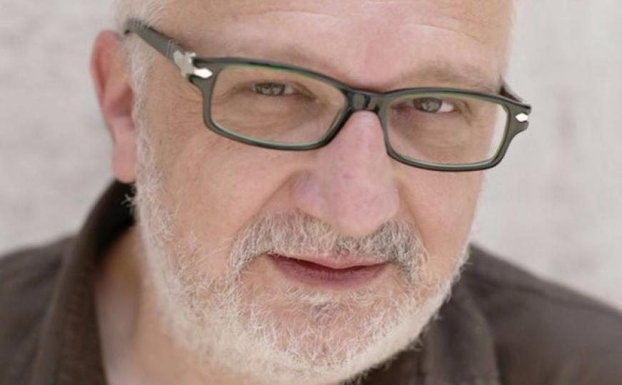 Haris Pašović: O naručivanju knjiga preko Amazona