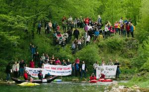 200 kajakaša i ekologa poručilo da ne odustaju od borbe za rijeku Sanu 