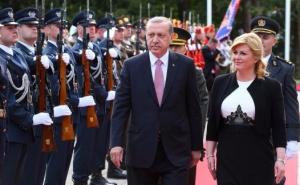 Erdogan u Zagrebu: Posjeta Zidu boli i prijem kod predsjednice