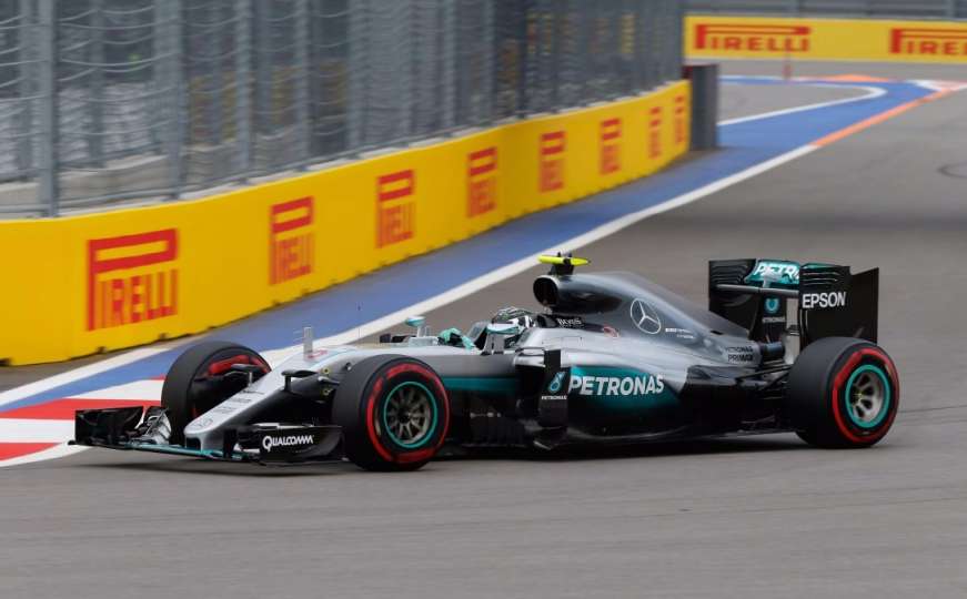 Rosberg slavio u Rusiji i dostigao rekord Senne na 22. godišnjicu smrti Brazilca