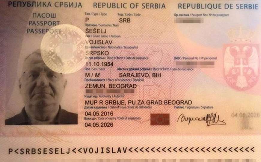 Šešelj dobio pasoš, poručio hrvatskoj predsjednici da stiže