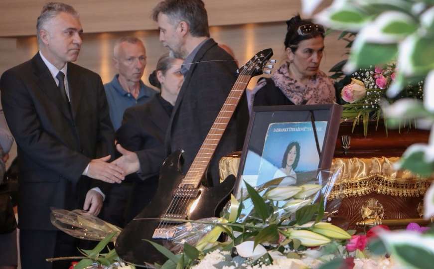 Jadranka Stojaković sahranjena s gitarom, muzika je bila njena životna filozofija