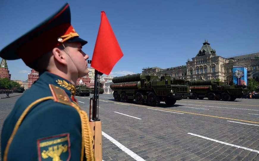 Pogledajte novo rusko oružje na paradi za Dan pobjede