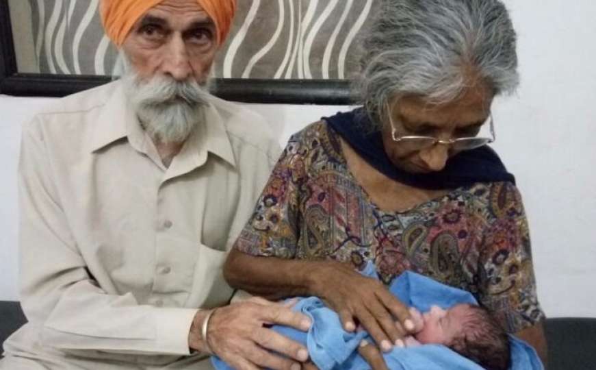 Rodila prvo dijete u 72. godini