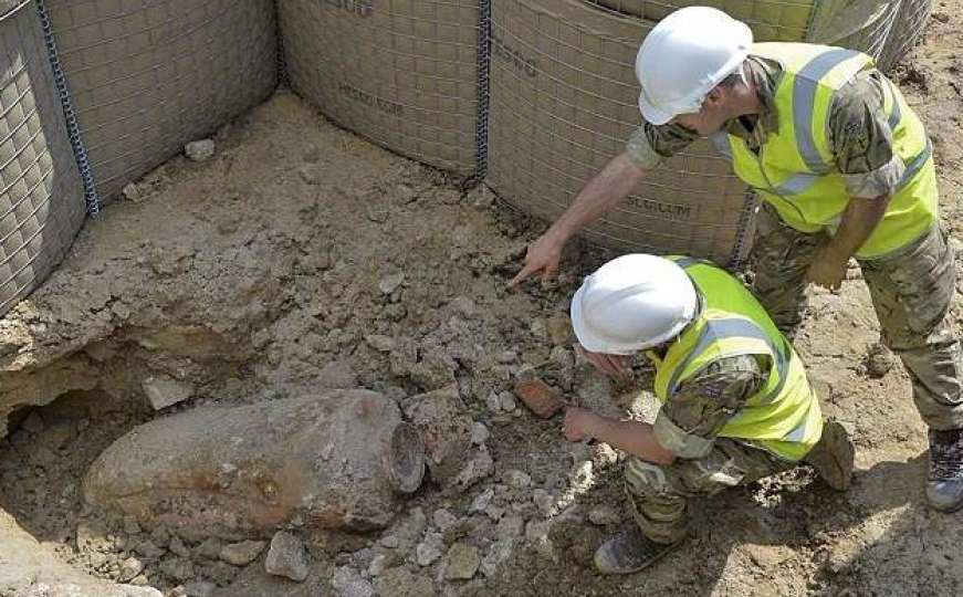 Bomba u Bathu: Hitna evakuacija hiljada ljudi  