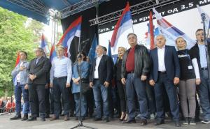 Nakon skupova: Karadžićevi uz opoziciju, Mladićevi uz Dodikovu vlast
