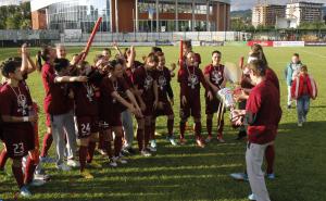 Fudbalerke SFK 2000 podigle pehar kao prvakinje BiH