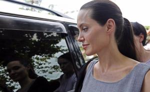  Angelina Jolie - Pitt: Snaga leži u tome da se ne bojiš