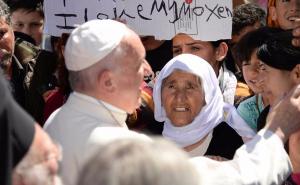 Papa Franjo: Evropske zemlje trebaju integrisati izbjeglice