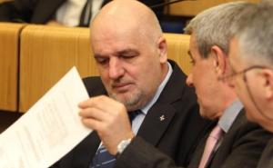 Zukić: Istrajaću u namjeri da država kontrolira kladionice