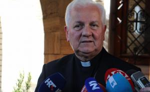 Biskup Franjo Komarica: Previše dugo nosimo necivilizirane, nehumane maske