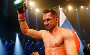 Adnan Ćatić skinut s listi bokserskih organizacija