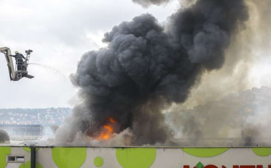 I dalje traje gašenje požara na Alipašinom Polju