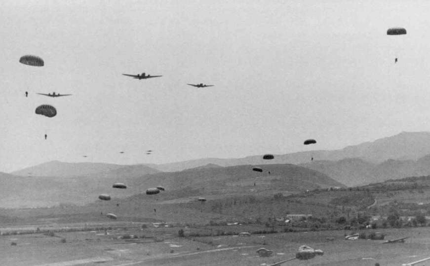 Na današnji dan Nijemci počeli zračni desant na Drvar