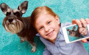 Saudijski imam: Zabranjeno je slikati se s mačkama i psima