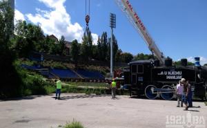 Pogledajte premještanje lokomotive na Grbavici