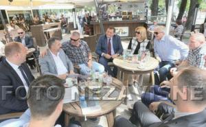 Dodik popio kafu s ljutim političkim protivnikom