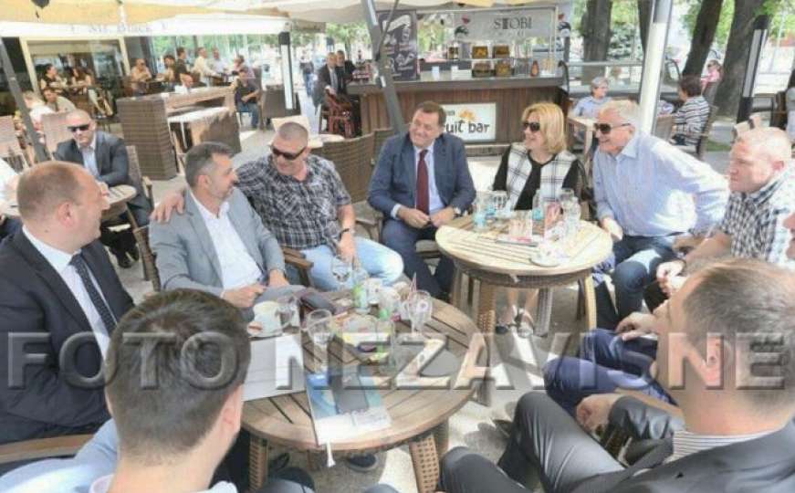 Dodik popio kafu s ljutim političkim protivnikom