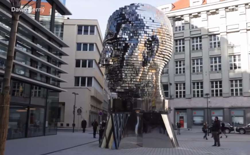 U čast Franza Kafke: Spektakularna skulptura kao rugalica gradskim službenicima