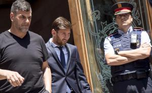 Tužilaštvo traži oštru kaznu: Umjesto na terenu Messi dvije sezone u zatvoru?
