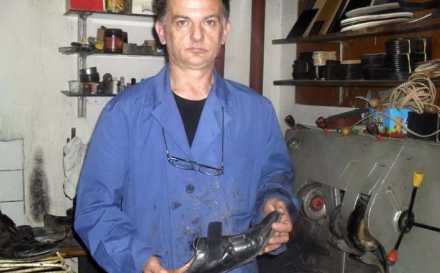Obućar Abdulahović: Ljudi radije kupuju polovnu cipelu, nego 'jeftinu kinesku'