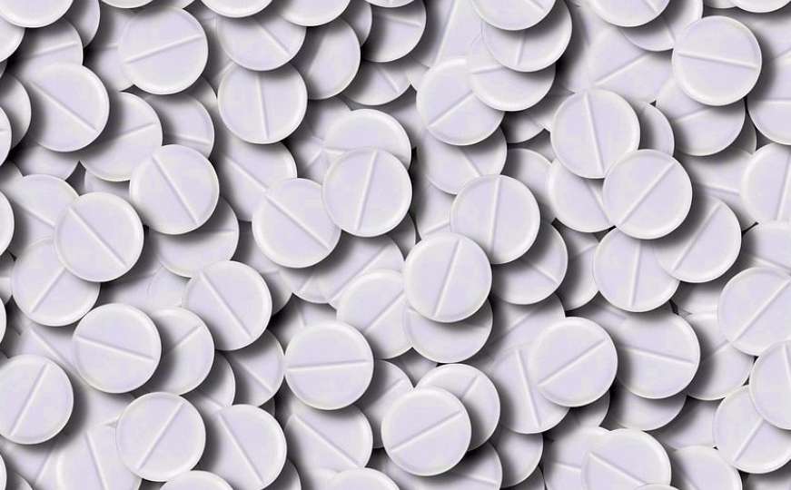 Nestašica lijekova u državnim apotekama 