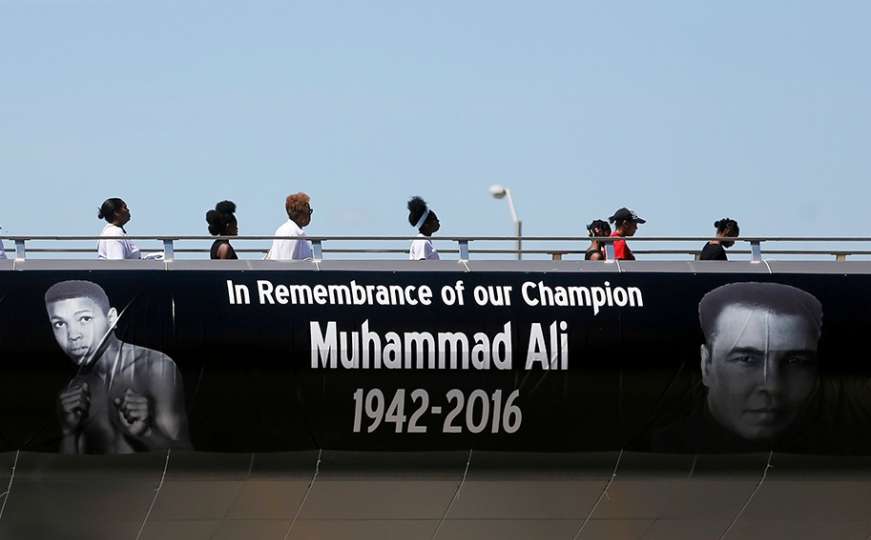 Ljudi iz cijelog svijeta stižu na dženazu Muhammadu Aliju