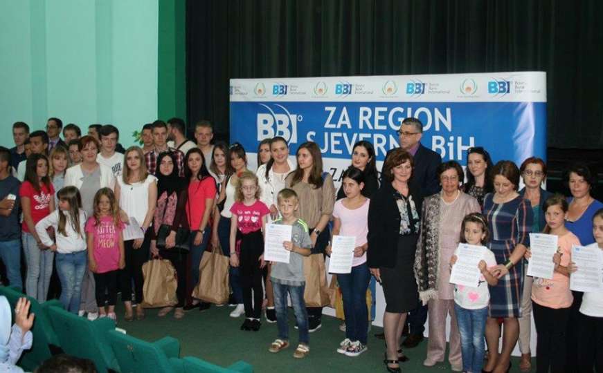 BBI banka u Srebreniku dodijelila 100 stipendija za djecu bez roditelja