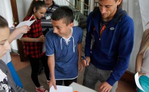 Džumi se družio sa osnovcima: 'Znam koliko znače savjeti'