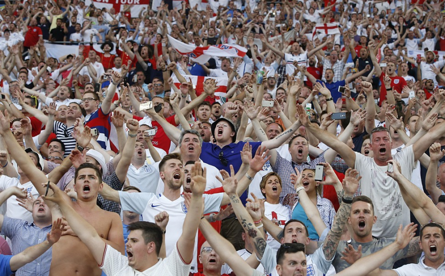 Obostrani zvižduci tokom intoniranja himni Rusije i Engleske