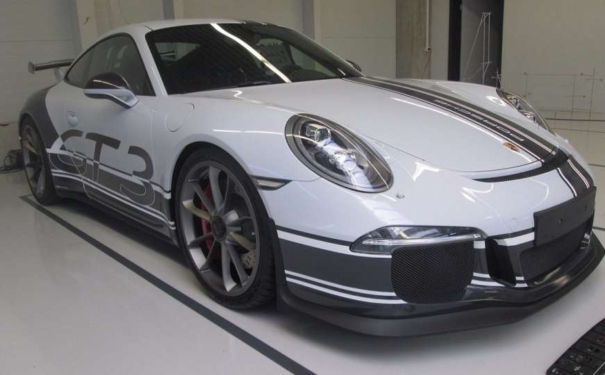 Ukraden Porsche vrijedan 160.000 eura: Lopovi koristili 'pauk' ili dizalicu