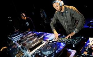 Slavni DJ Jeff Mills na Facebooku napisao poruku za Sarajlije