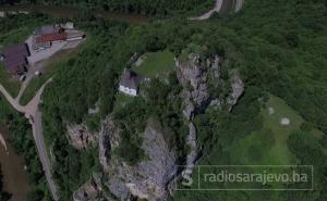 Najljepša: Pogledajte kako džamija Kušlat izgleda iz zraka