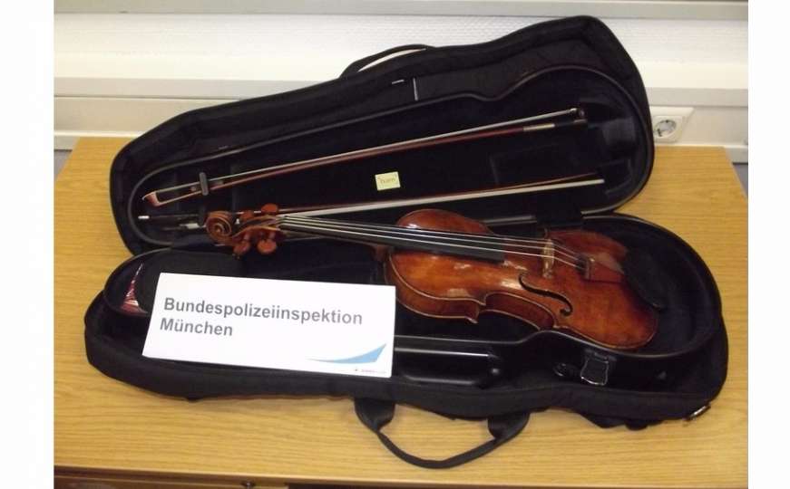 Nije znao šta je ukrao: Lopov vratio violinu vrijednu 120.000 eura