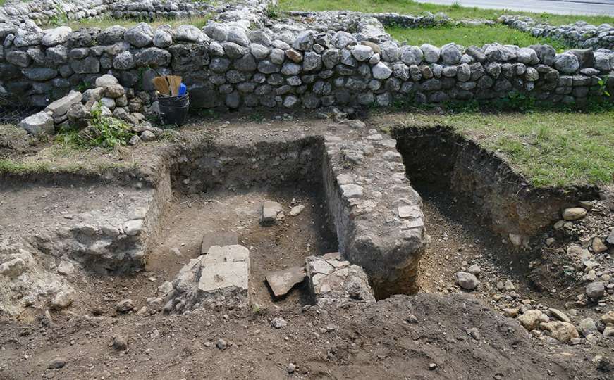 Otkriveno ognjište u rimskoj vili kod Travnika 
