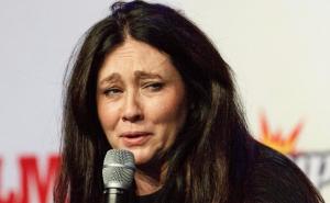 Prepoznajete li zvijezdu TV serija: Danas se bori s teškom bolešću