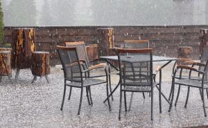 Grad se stuštio na Jahorinu