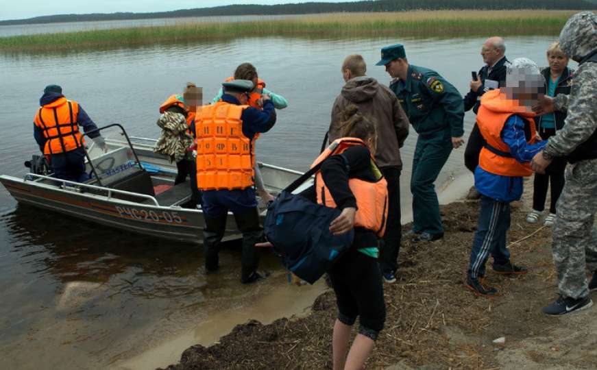 Tragedija na jezeru: Ugušilo se troje djece